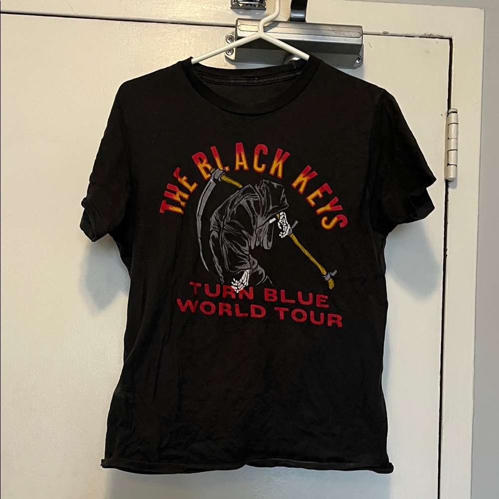 Vintage Black Keys tour Men's Black Graphic Tee